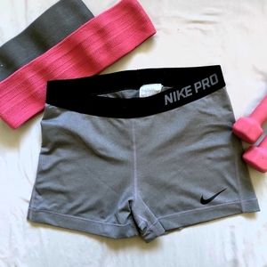 ☀️❤Nike Pro Core Shorts